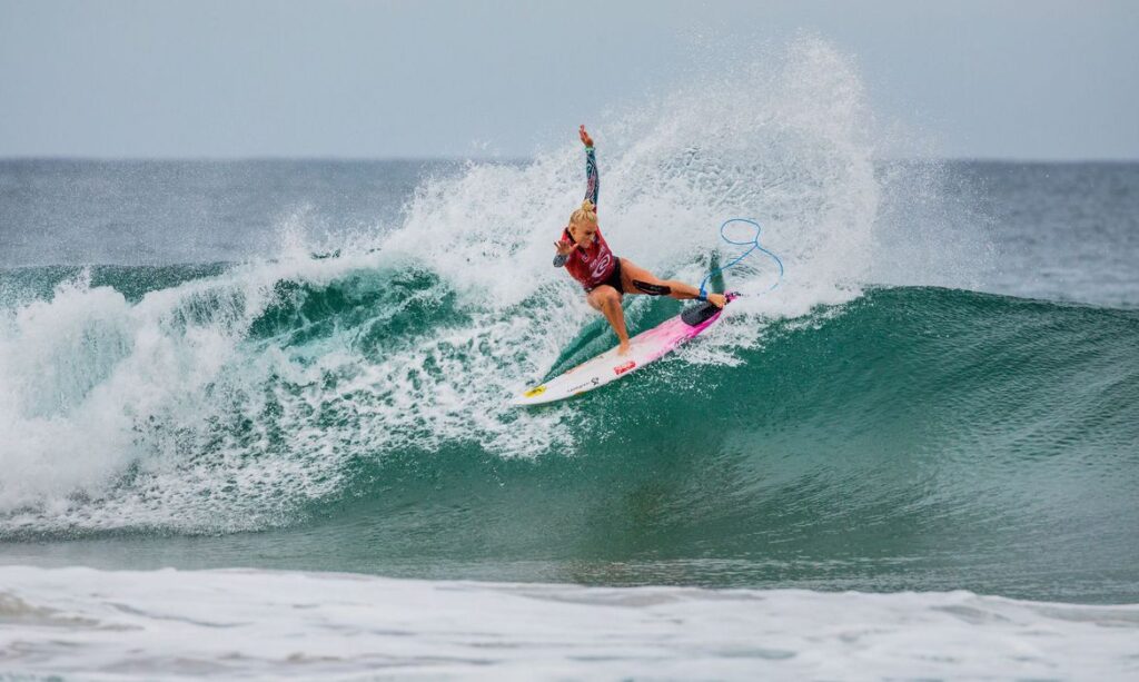 weston-webb_t4649narrabeen21miers_max weston-webb_t4649narrabeen21miers_max