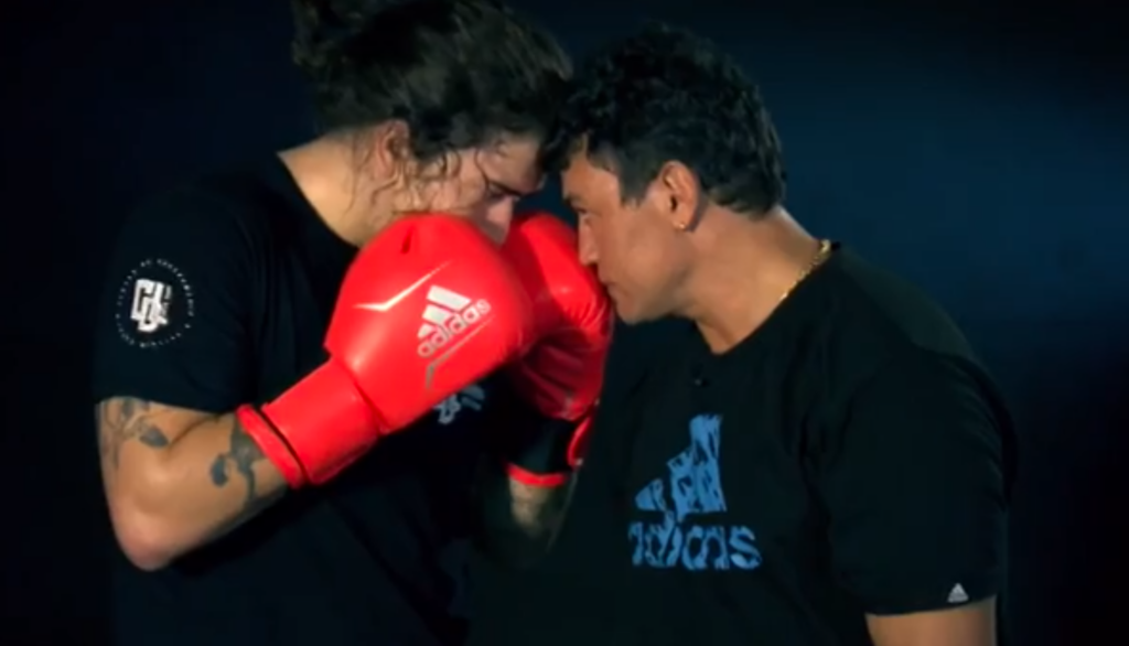whindersson-nunes-treina-boxe-com-popo-para-quadro-do-esporte-espetacular-1571406756488_v2_1479x846 whindersson-nunes-treina-boxe-com-popo-para-quadro-do-esporte-espetacular-1571406756488_v2_1479x846