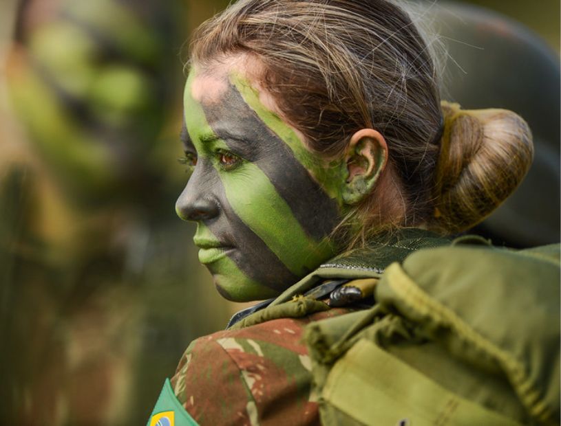 alistamento-militar-feminino-voluntario