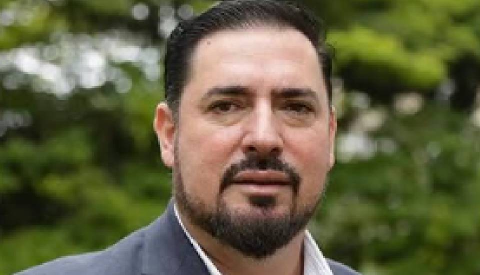 elisandro-pires-frigo