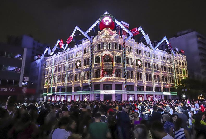 palacio-avenida-apresentacao-de-natal-2024