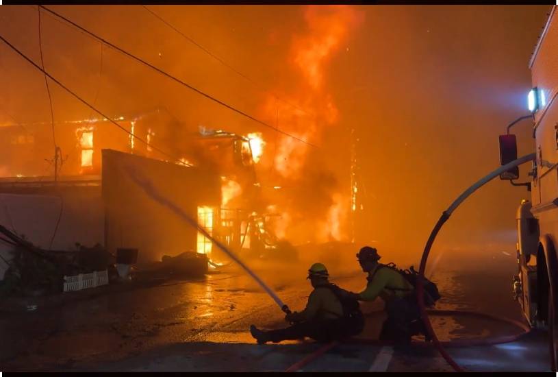 incendio-em-hollywood