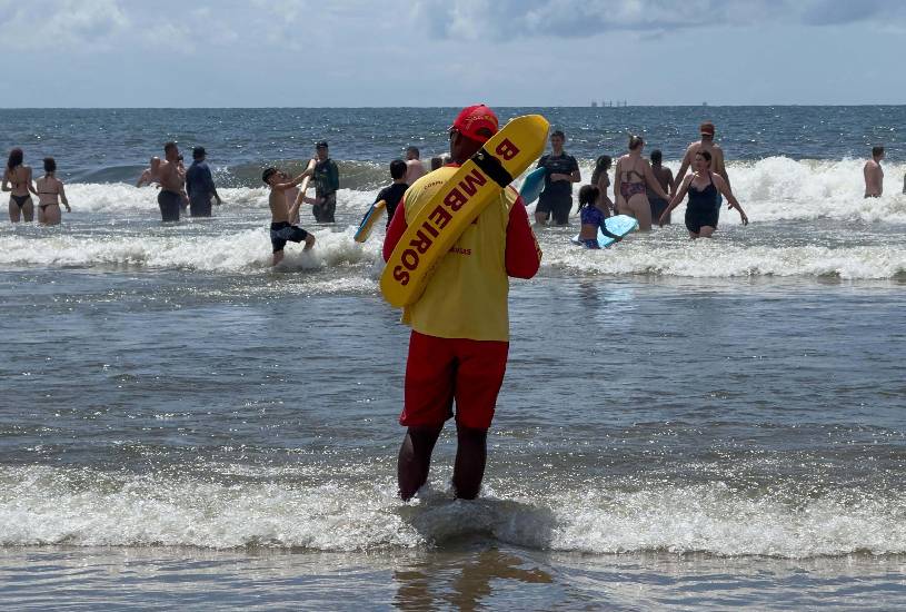 verao-maior-parana-bombeiros