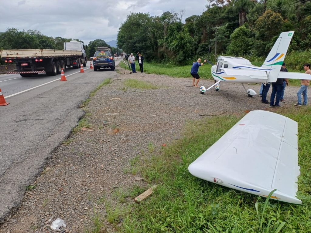 aviao-pouso-forcado