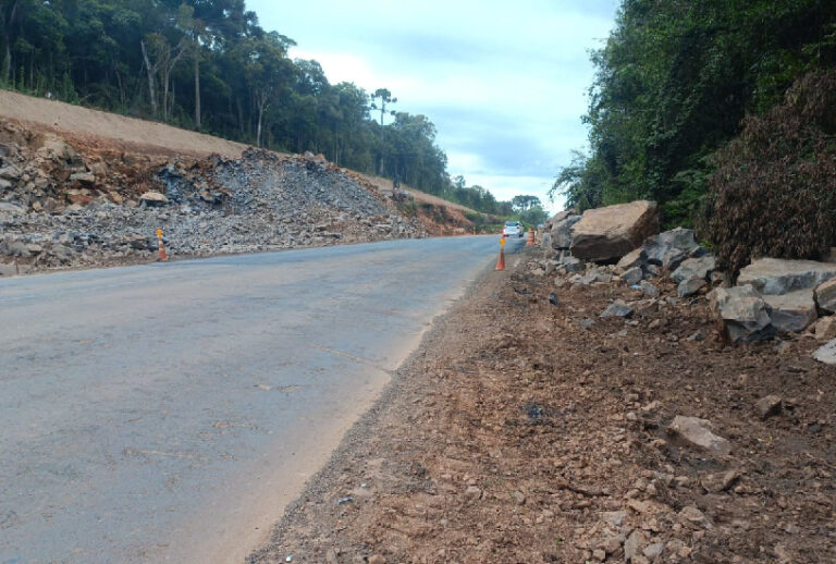 rodovia-interditada-parana-hoje