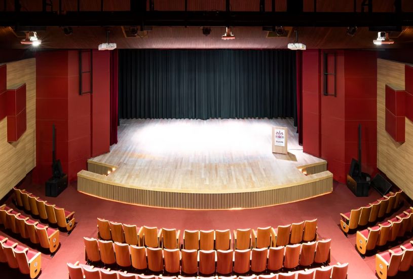 teatro-da-pucpr-pega-fogo (6)