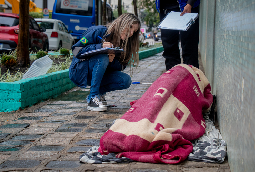 frio-em-curitiba-pessoas-em-situacao-de-rua