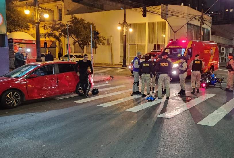 motociclista-foge-da-policia