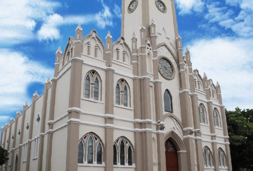 recem-nascido-igreja