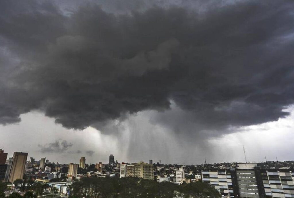 https://ric.com.br/seguranca/detento-e-morto-instantes-apos-deixar-a-prisao-em-saidinha-temporaria-no-parana/