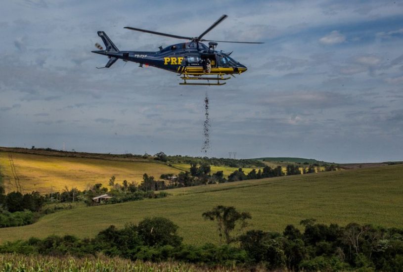 reflorestamento-no-parana-helicoptero-da-prf