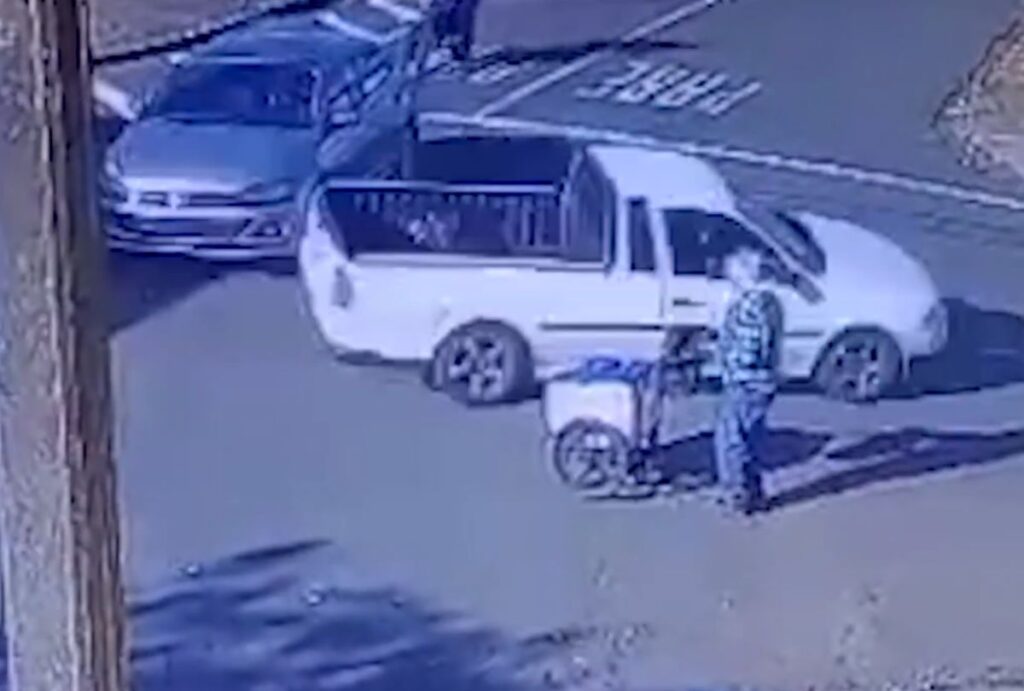 acidente-londrina-sorveteiro-atropelado