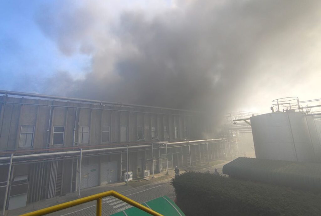 incendio-madeireira-grande-curitiba incendio-madeireira-grande-curitiba