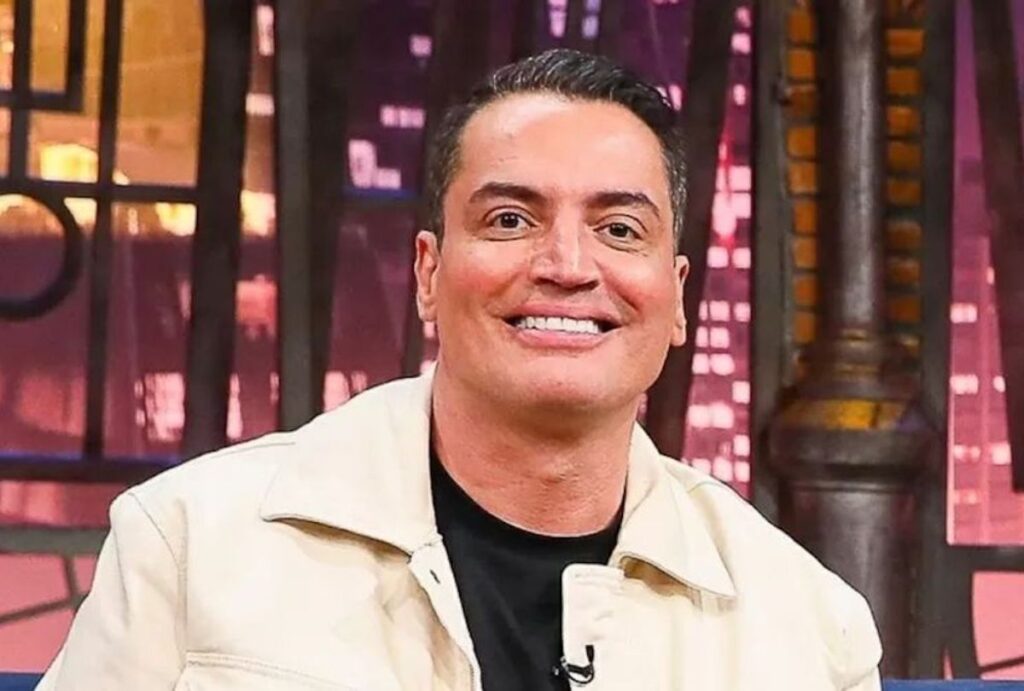 leo-dias-saiu-do-sbt-fofocalizando leo-dias-saiu-do-sbt-fofocalizando