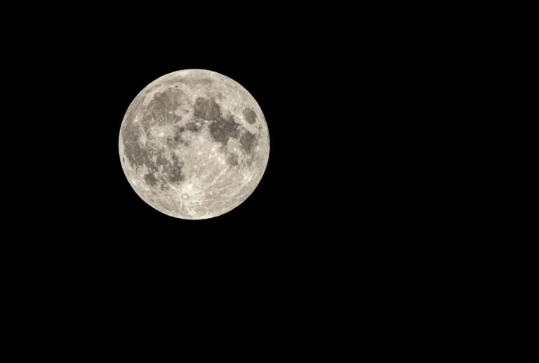 lua-cheia-do-veado lua-cheia-do-veado