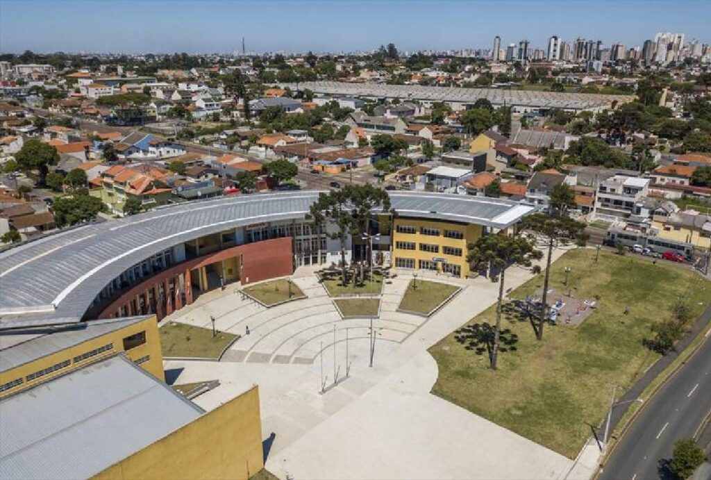 meu-bairro-e-massa-cajuru-2