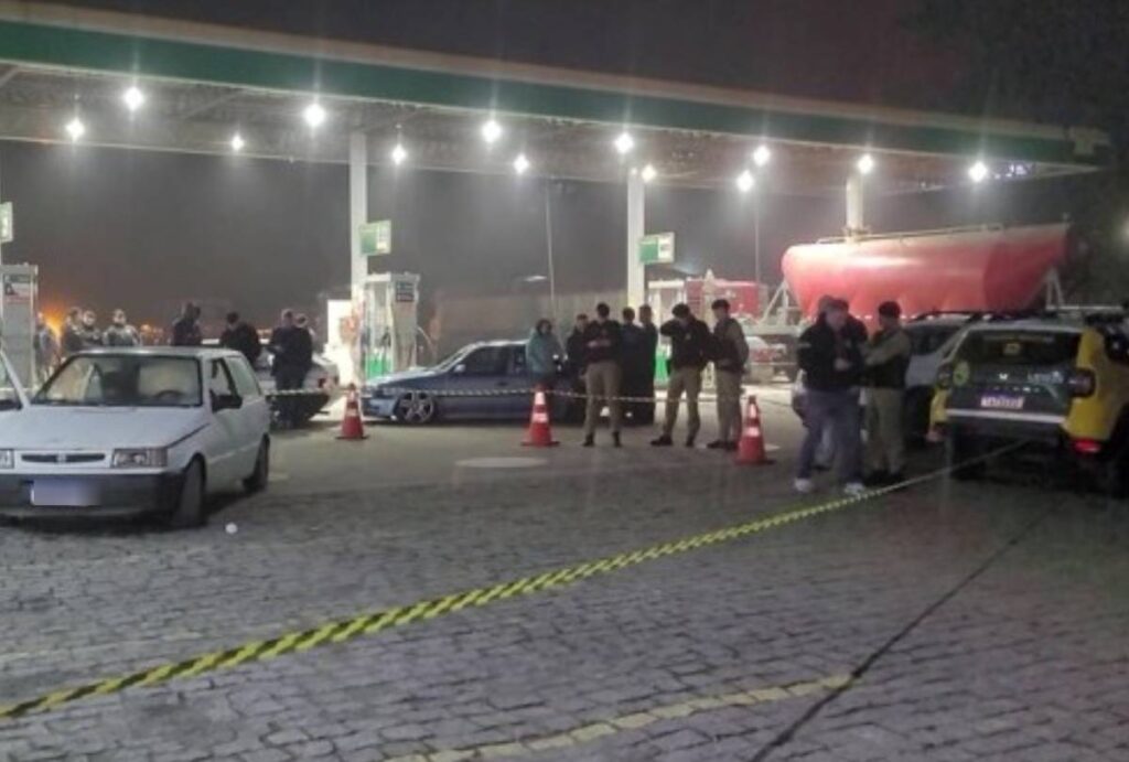noticias-de-itaperucu-posto-de-gasolina