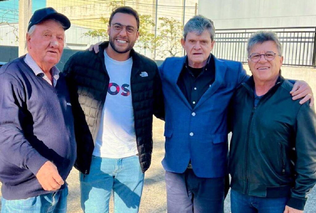 presidente-helisul-visita-massa