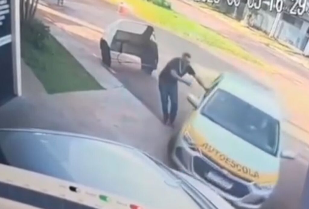 acidente-carro-autoescola