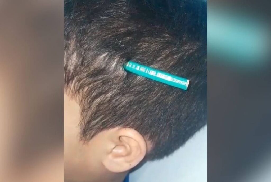 briga-em-escola-lapis