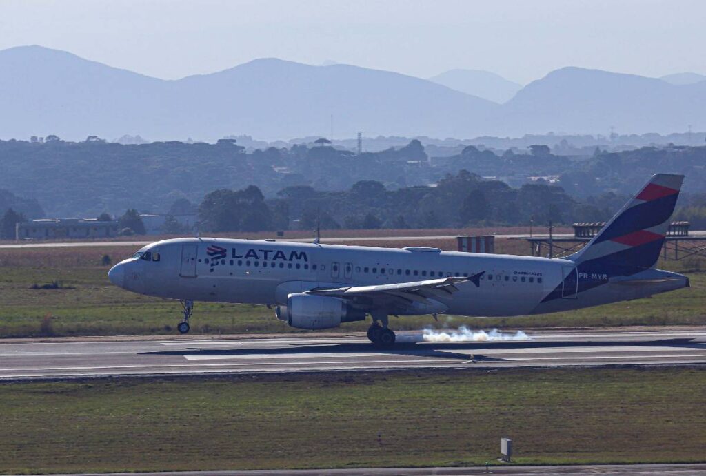 novos-voos-latam-gol novos-voos-latam-gol