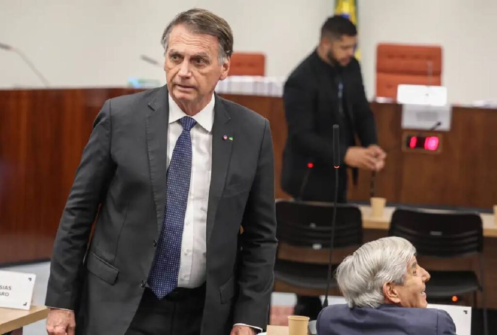 prisao-domiciliar-de-bolsonaro