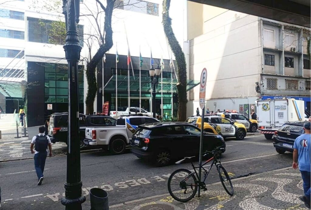 mulher-morre-em-hotel-em-curitiba