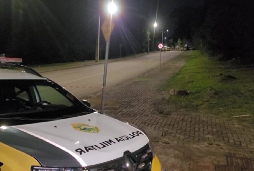 confronto-policial-curitiba-cic-farmacia