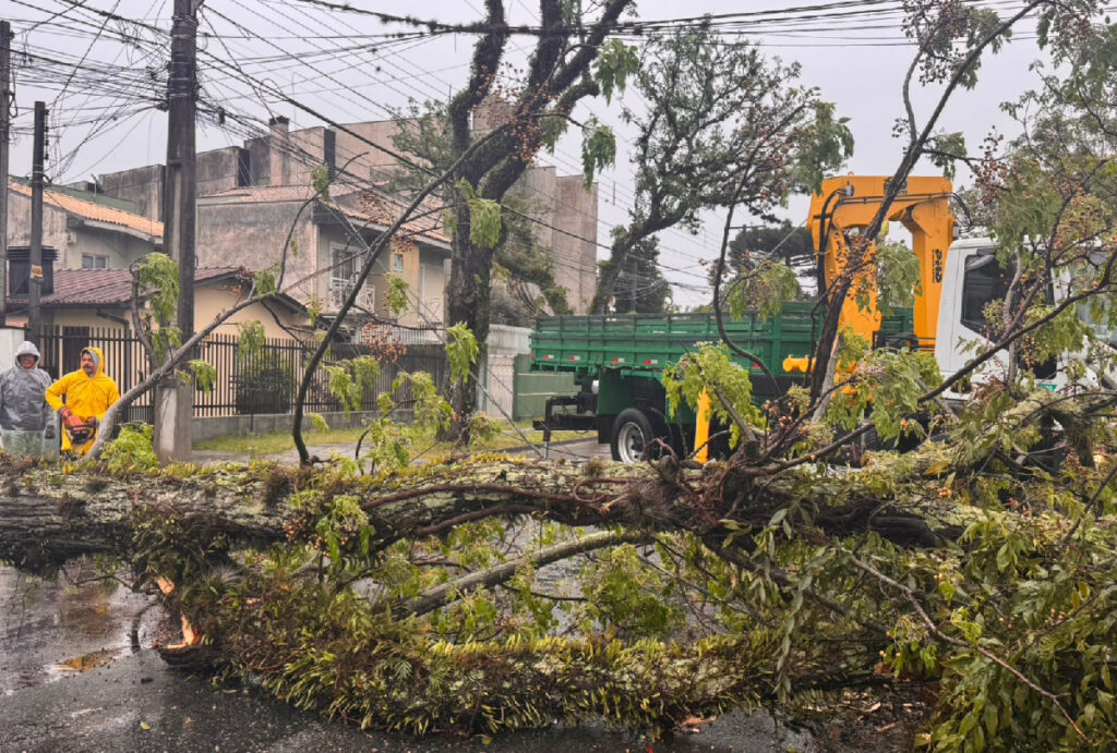 falta-de-luz-copel-temporal