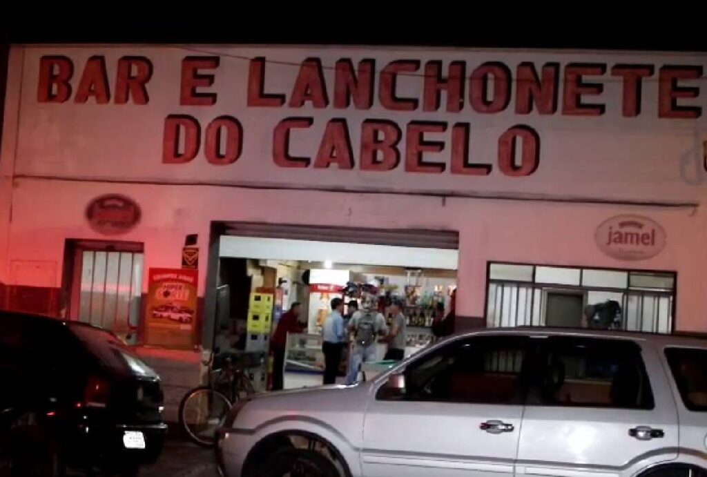 mulher-esfaqueada-em-ponta-grossa-bar