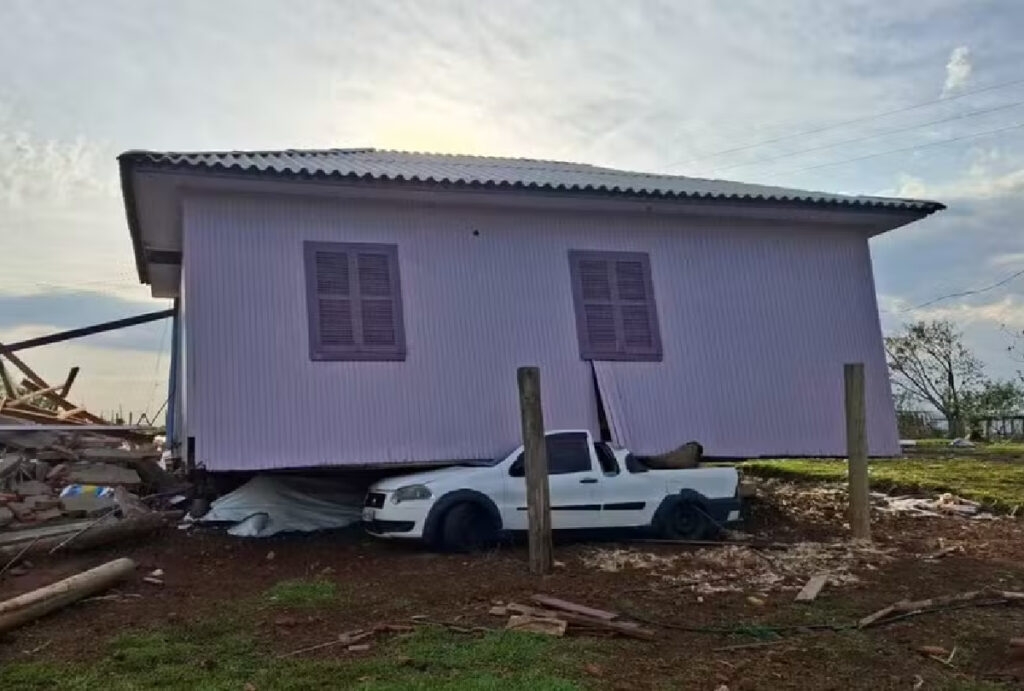 tornado-em-santa-catarina