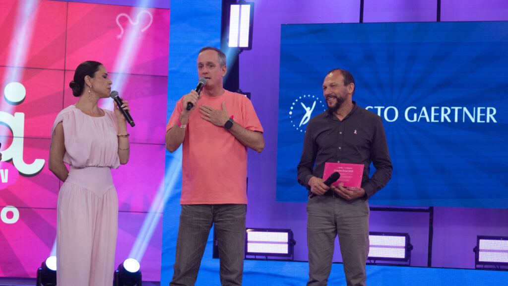 OUTUBROROSAMASSA-524