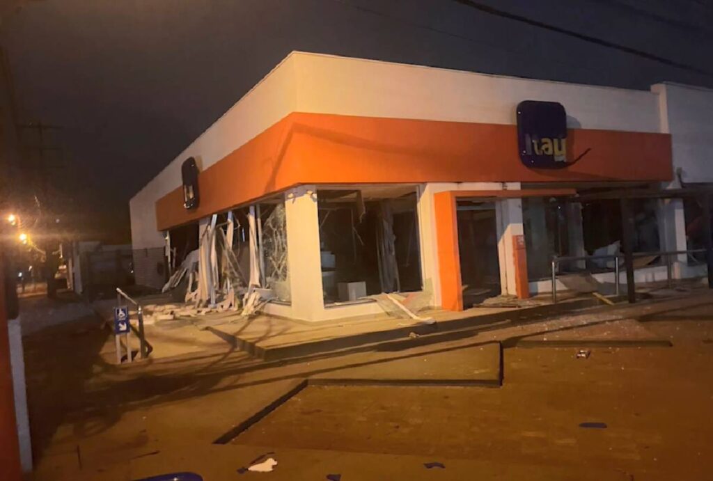 assalto-banco-paraguai-kauete assalto-banco-paraguai-kauete