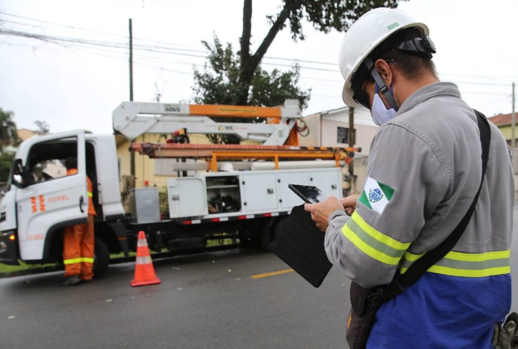 falta-de-luz-em-curitiba-4-5-outubro