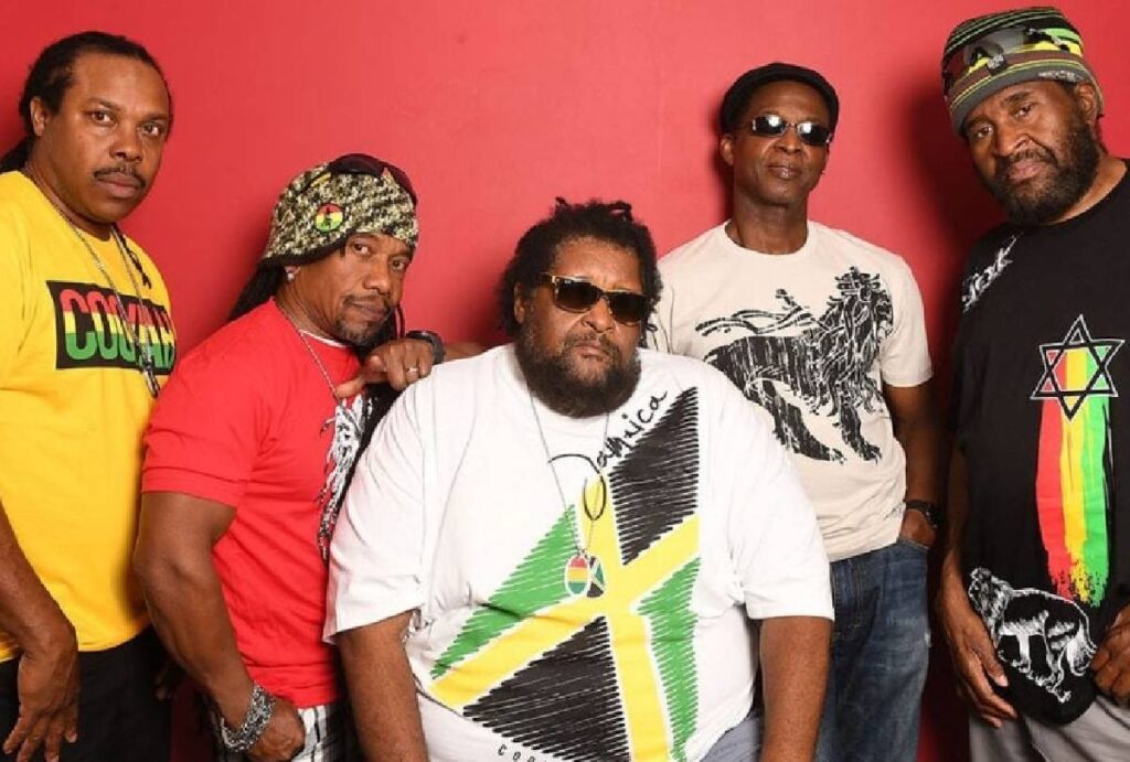 inner-circle-matinhos