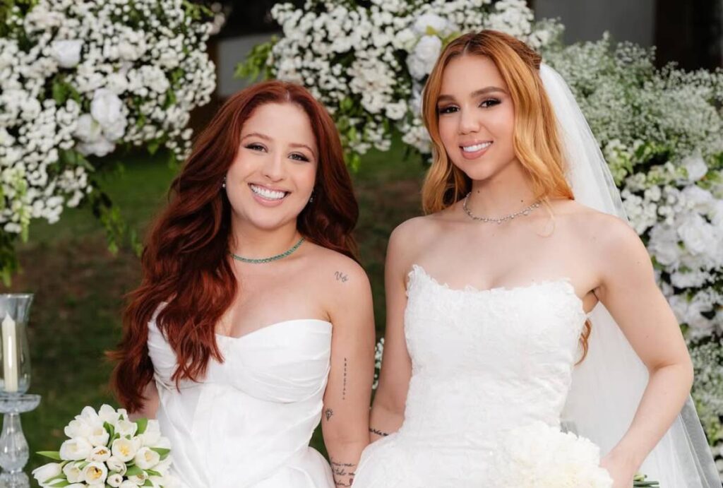 mari fernandez e júlia ribeiro mari fernandez e júlia ribeiro
