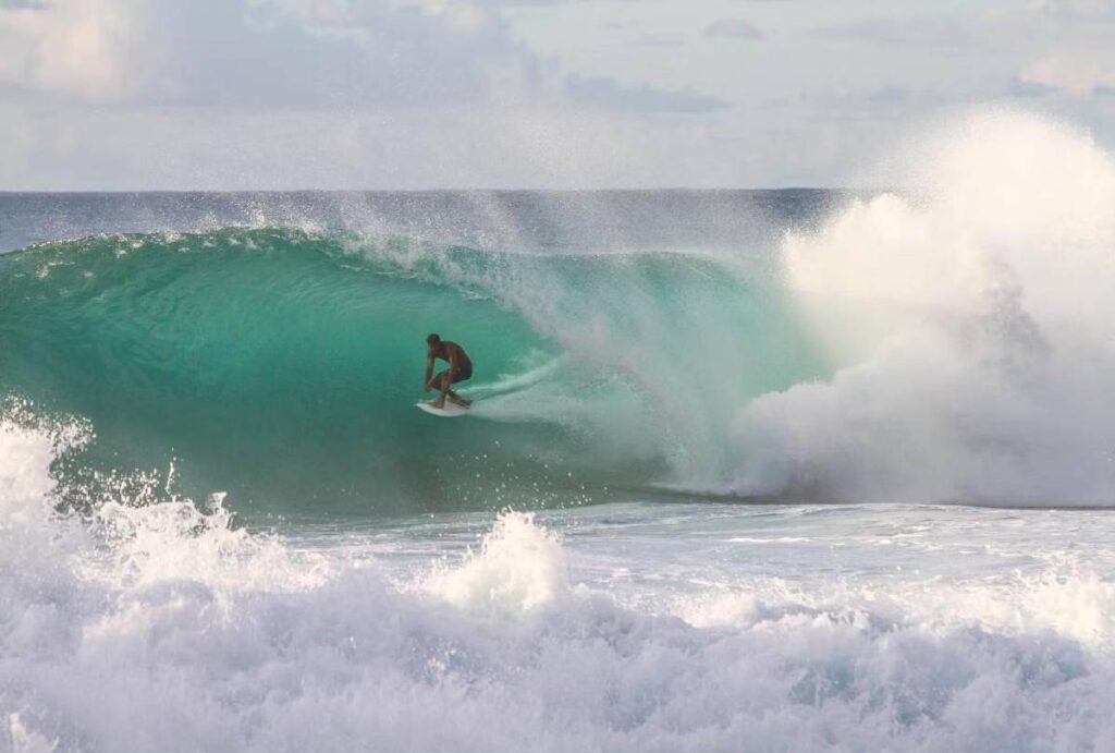 mineirinho-titulo-mundial-surfe