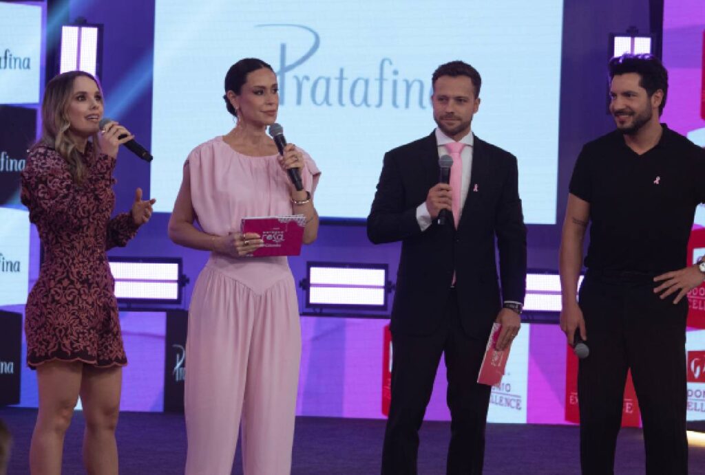Nadja Haddad, Lucas Rocha, Thaeme e Thiago durante o Outubro Rosa na TV