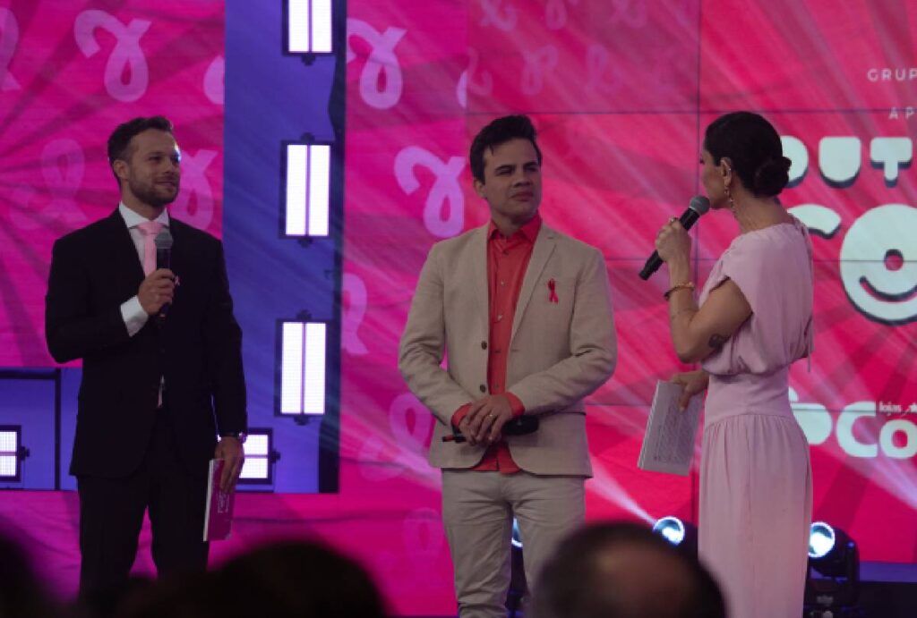 Nadja Haddad, Lucas Rocha e Danilo Dyba na TV Evangelizar