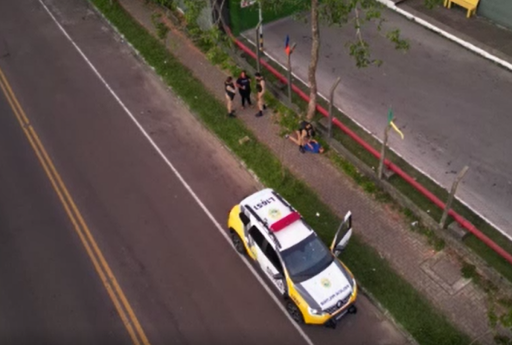 drone ajuda polícia
