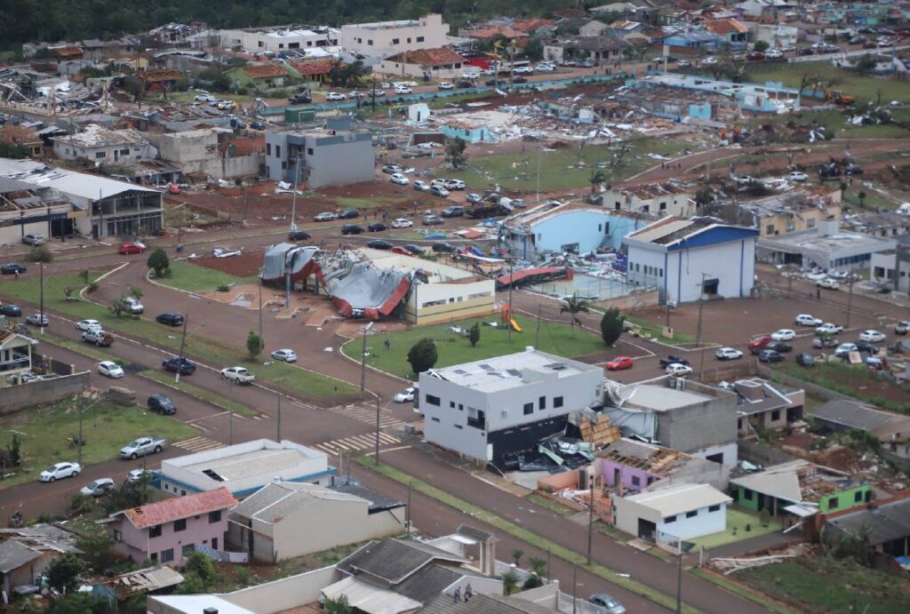 auxilio-desastres-naturais-parana