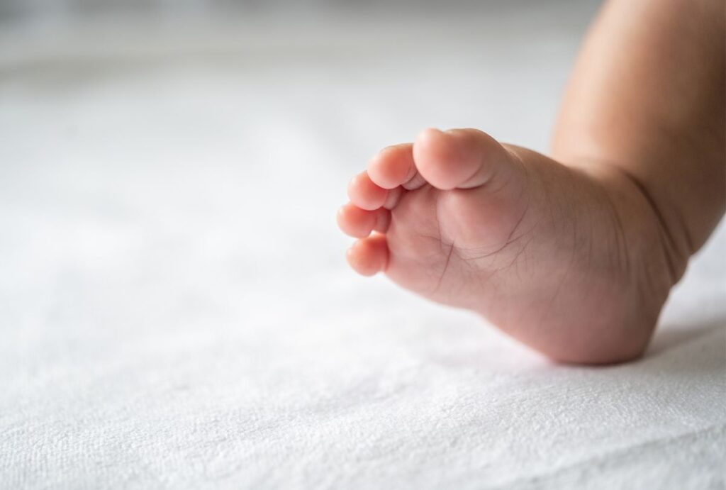 bebe-encontrada-morta