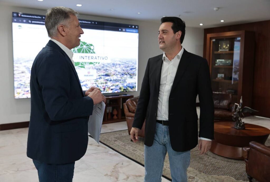 cidades-atingidas-pelo-tornado-13-salario