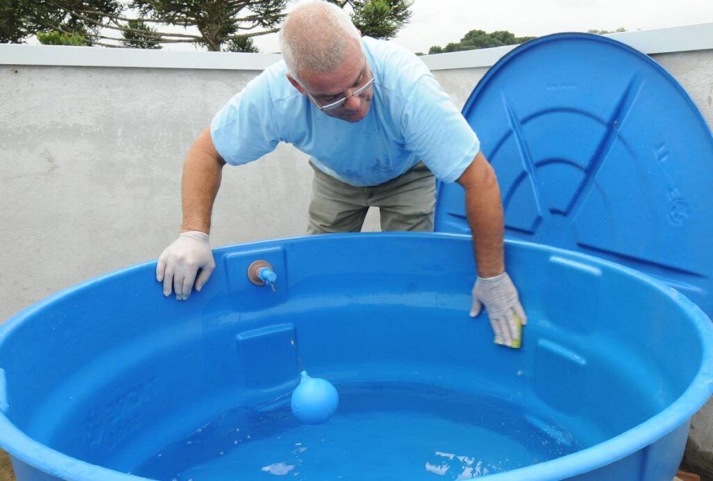 como-limpar-a-caixa-dagua