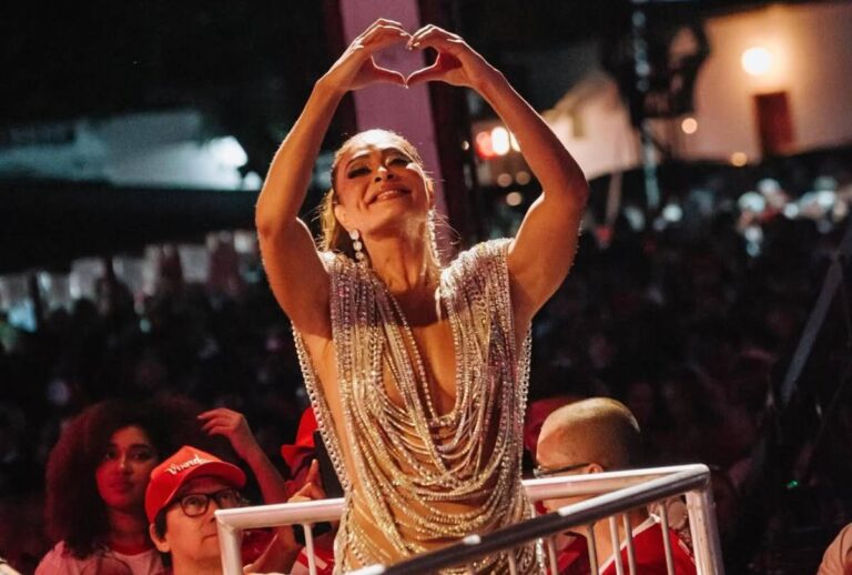 juliana paes viradouro