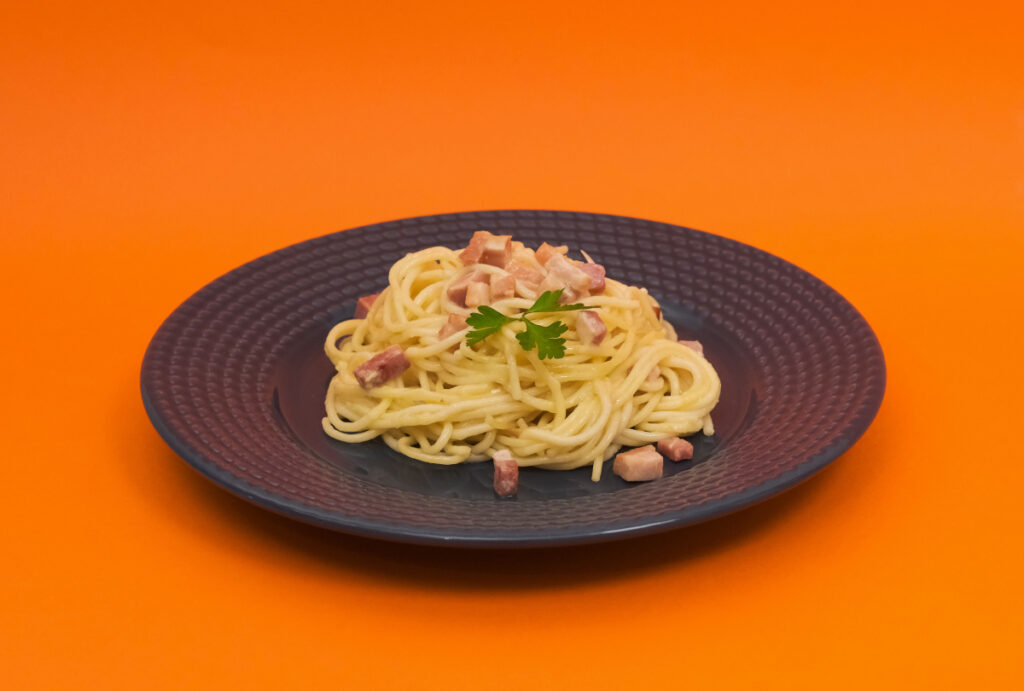 macarrão alho e óleo com bacon