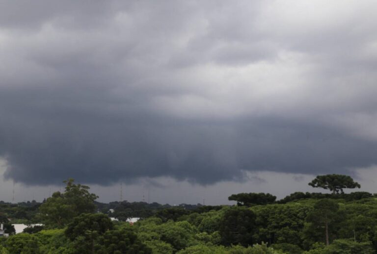 tempestade-no-parana-17-18-novembro