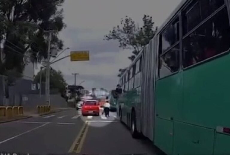 atropelamento-curitiba-crianca atropelamento-curitiba-crianca