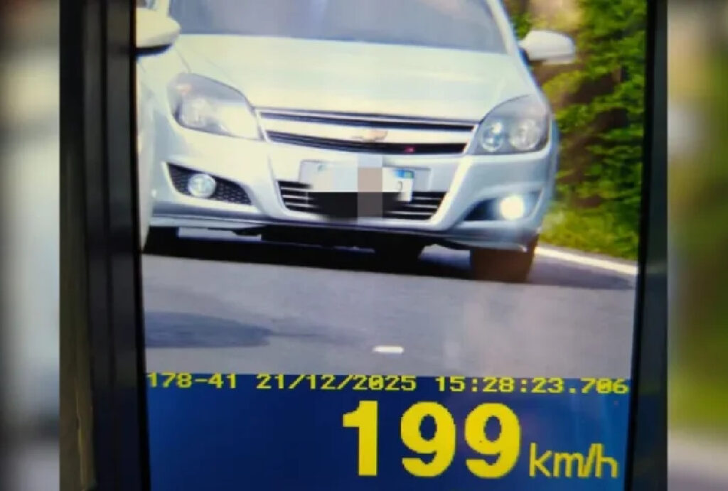 carro-alta-velocidade