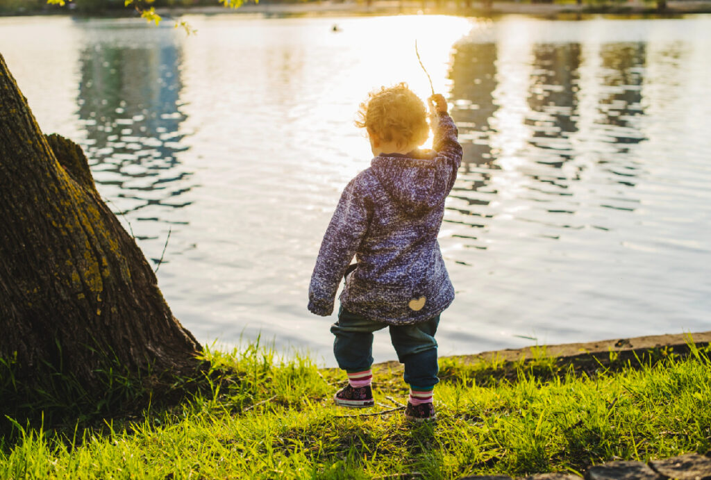 crianca-morre-afogada-paranagua